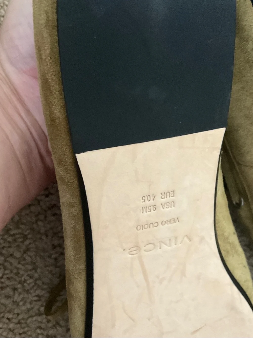 Vince suede upper